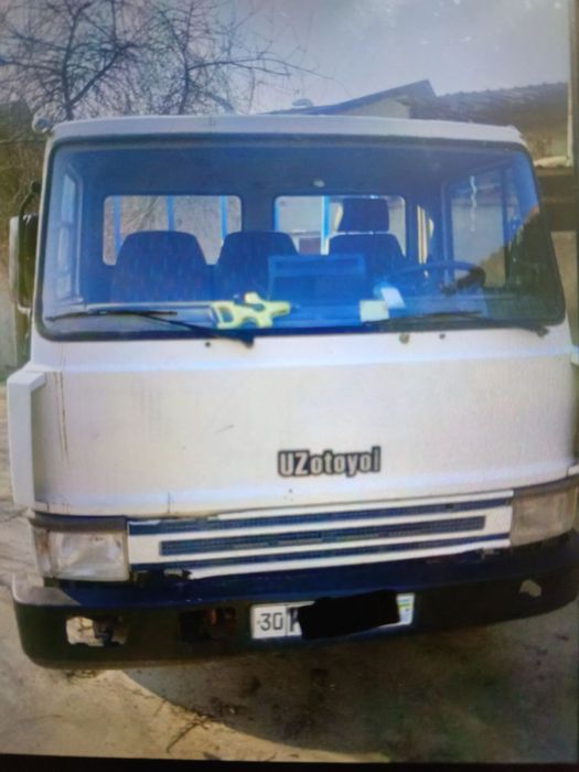 Продается бортовой грузавик