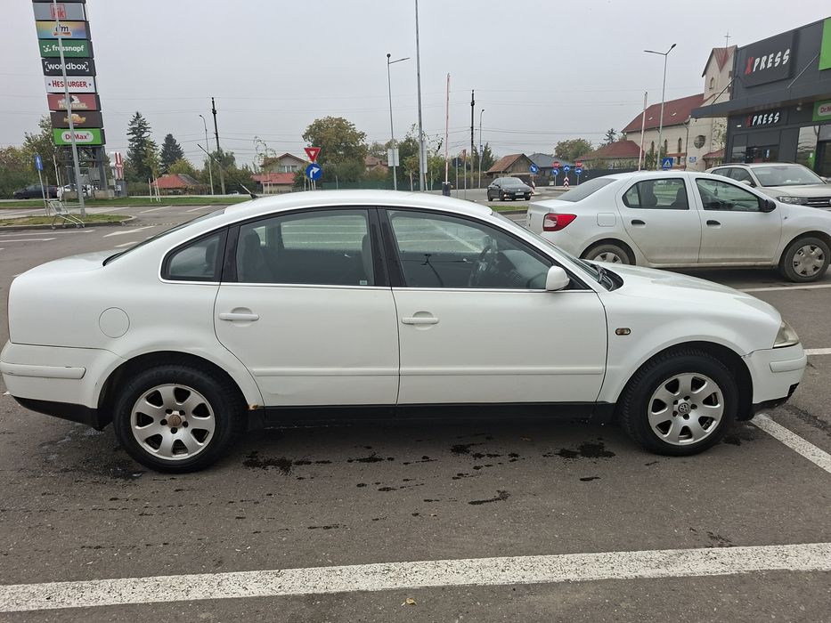 VOLKSWAGEN Passat 2002 — imagine 4