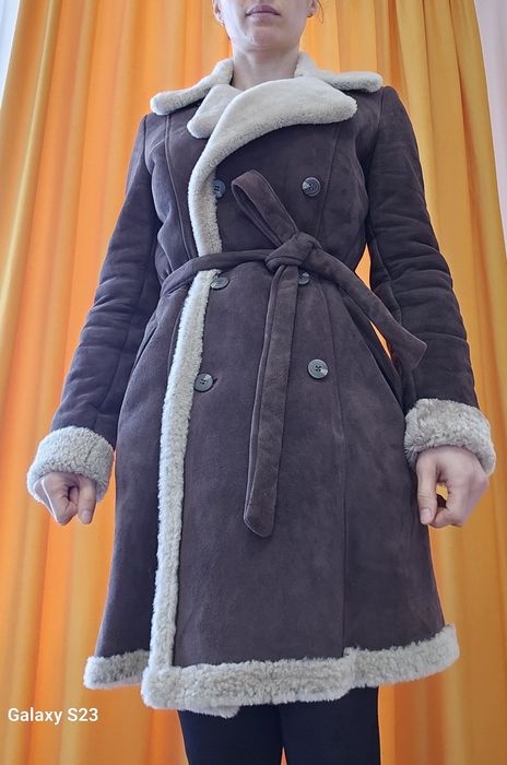 Palton(Cojoc) maro din blană naturală de miel