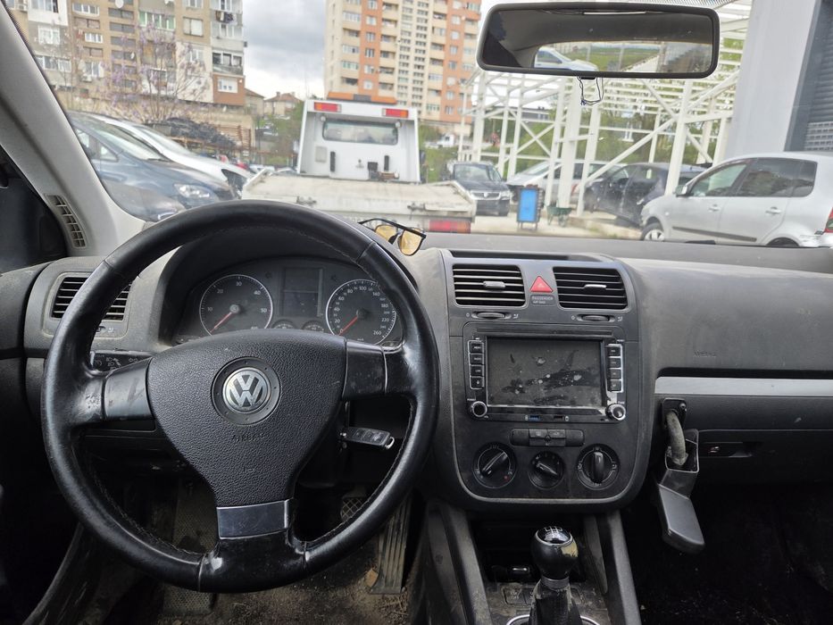 VW Golf 5 Variant 1.9 TDI BLS (НА ЧАСТИ)