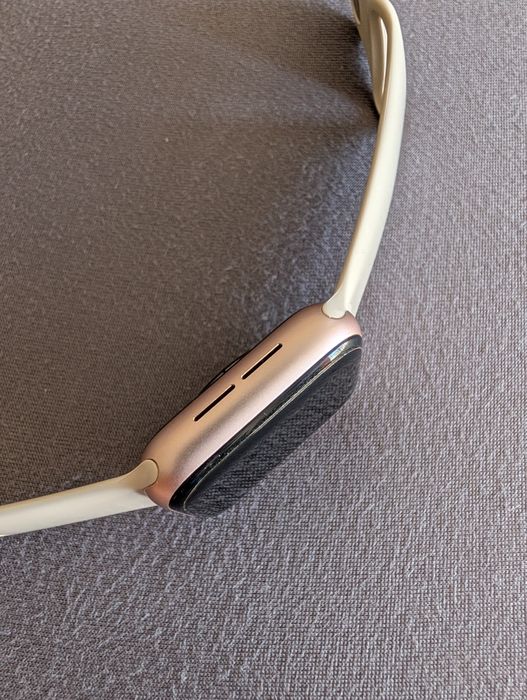Apple Watch Series 6 40mm Rose Gold S/M