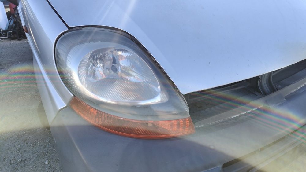 Far dreapta Renault Trafic 2