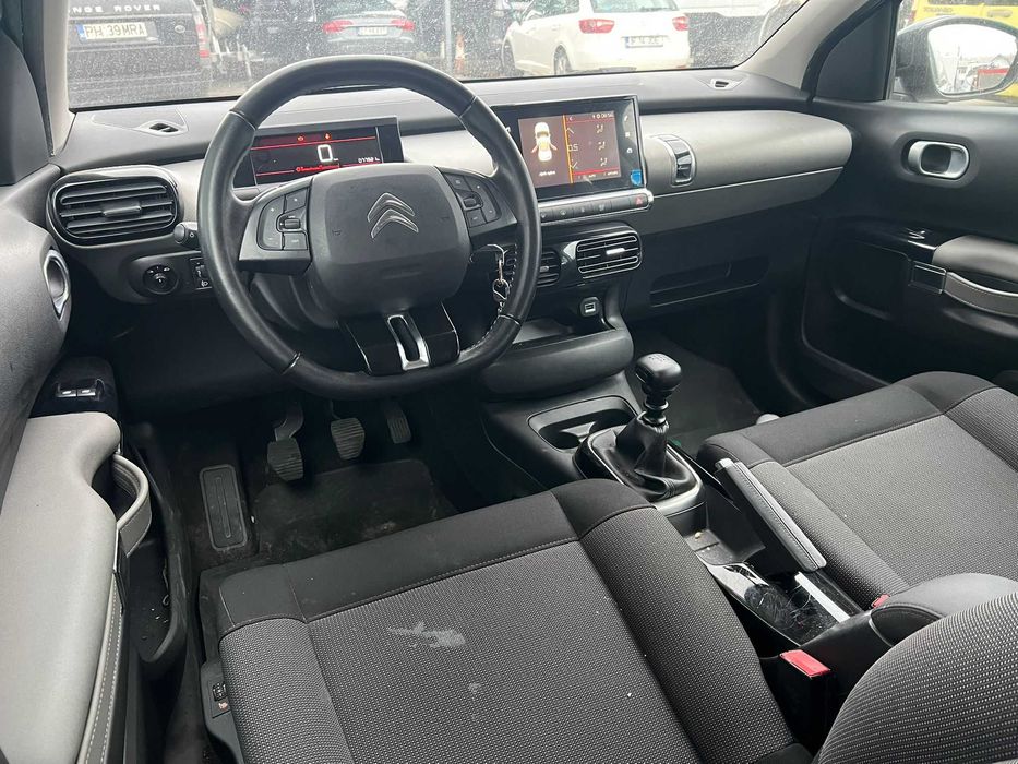Citroen C4 Cactus 2019 Avariat 1.2 benzina 77.000km navi led