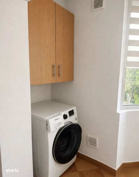 Apartament cu  2 camere, decomandat in zona Plopilor+parcare