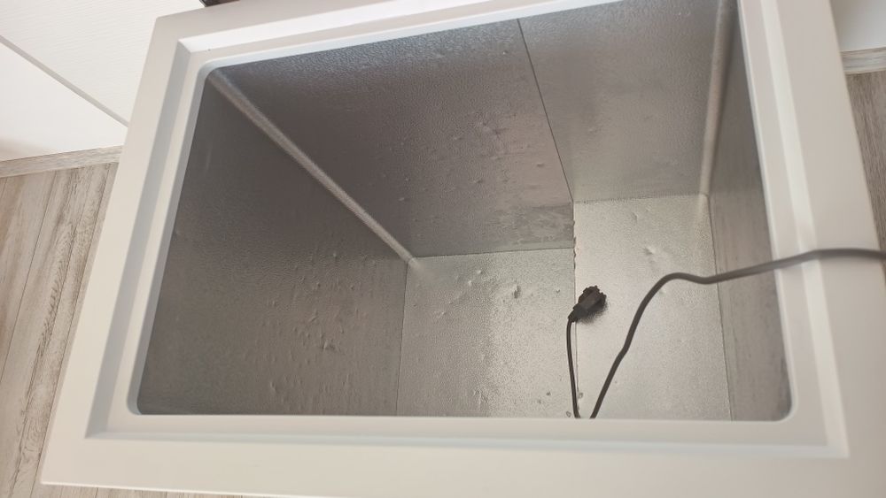 Lada frigorifica preț negociabil!