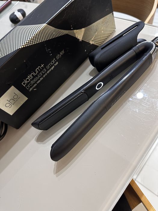 ghd Platinum+ преса за коса с интелигентна технология ultra-zone