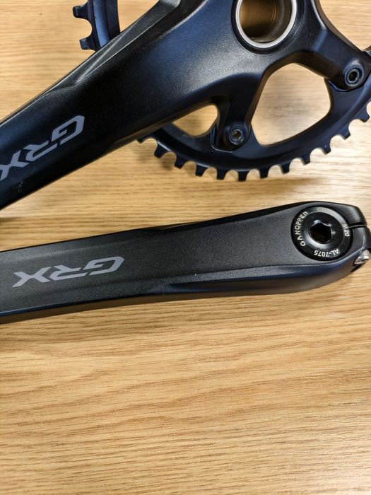 Куребел Shimano GRX FC-RX600 ,40T,172,5mm,1x10,11 speed