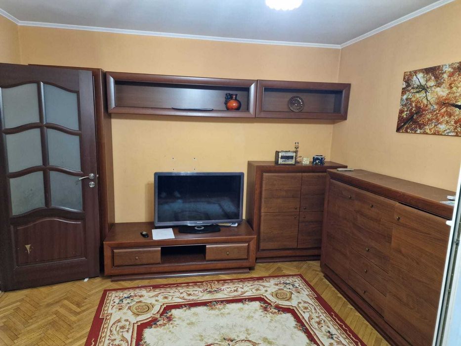 Inchiriere apartament 4 camere Al. Costinesti
