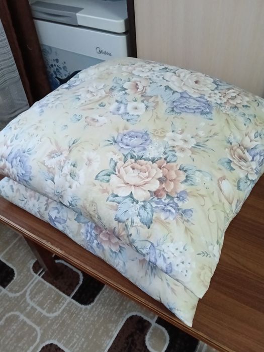Продам подушки перо.
