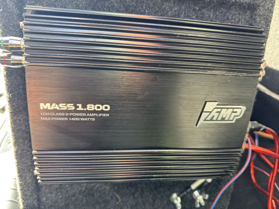 Сабвуфер на трубе machete