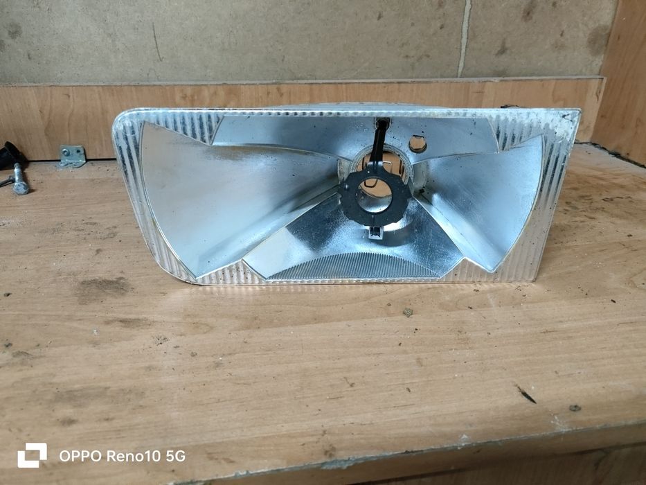 отражатели фар пассат б3