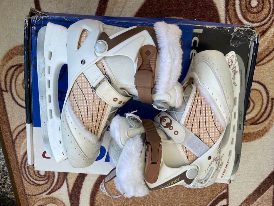 Кънки за лед спортни