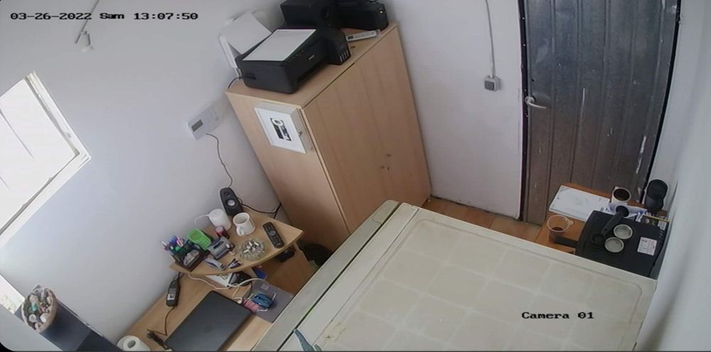 Inchiriez Hala Metalica