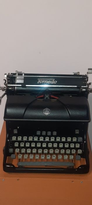 Mașină de scris Torpedo 1952 impecabilă