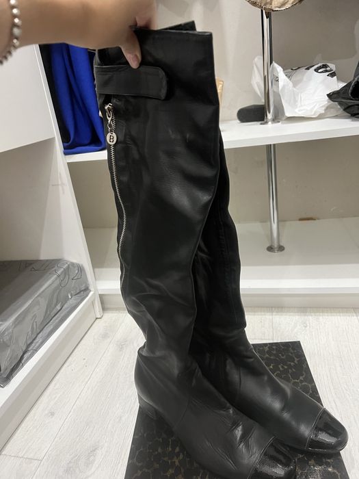 Продам кожаные сапоги