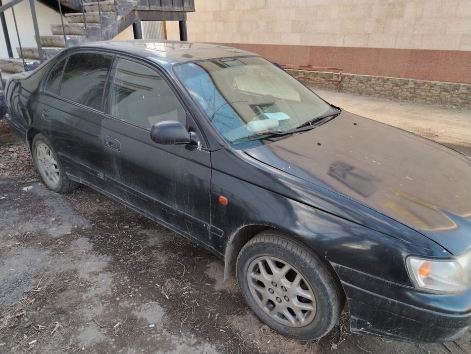 Продам Тойота Карина Е