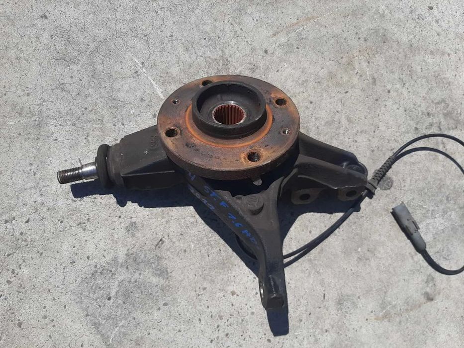 fuzeta stanga  fata citroen c4 2 b7  1.6 hdi