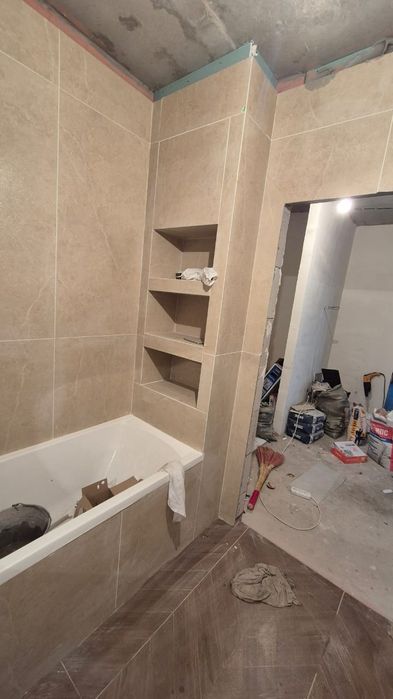 Кафельщик. Сантехник.