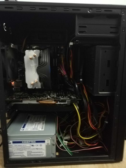 Unitate Intel i7 4790 gtx 1060 6gb