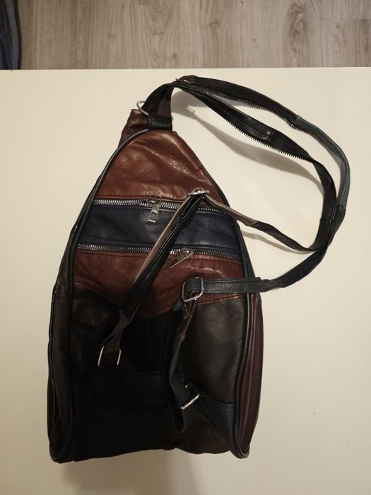 Артистична и функционална дамска чанта