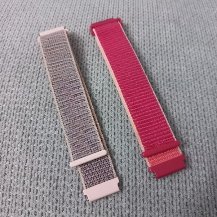 SAMSUNG Galaxy Watch 4