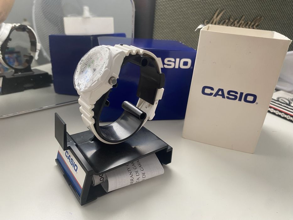 Casio LRW-200H-7B нов