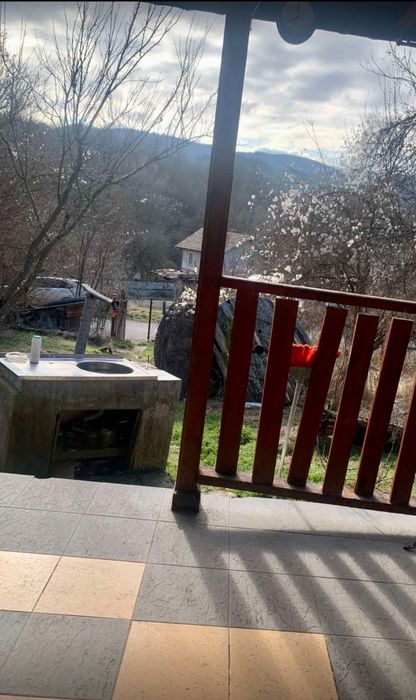 Къща в близост до София