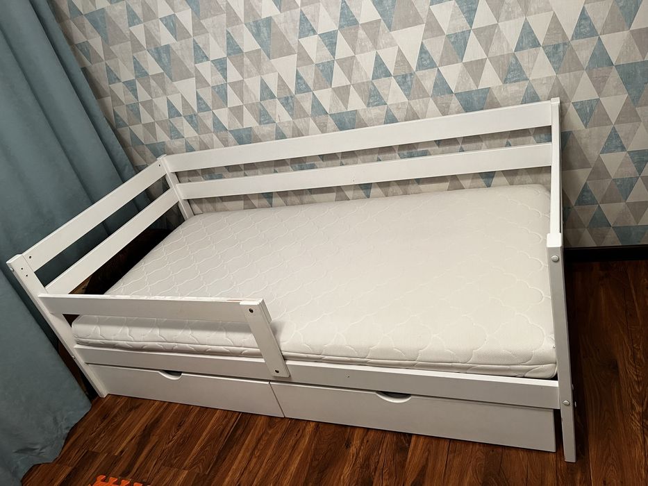 Кровать детский  из мдф 180/90