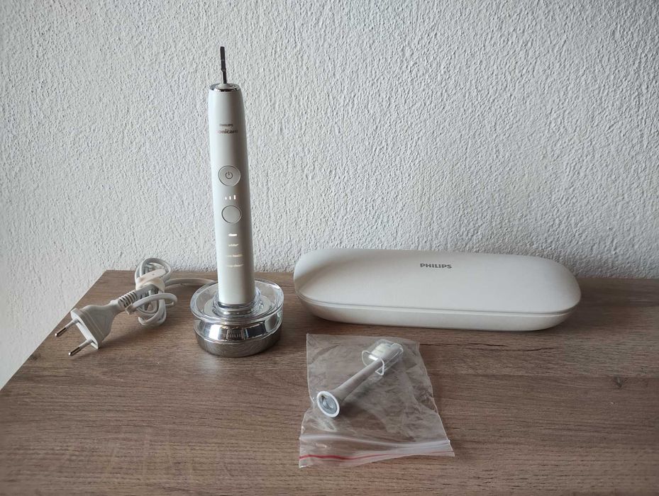 Philips Sonicare HX992 DiamondClean 9000 Smart