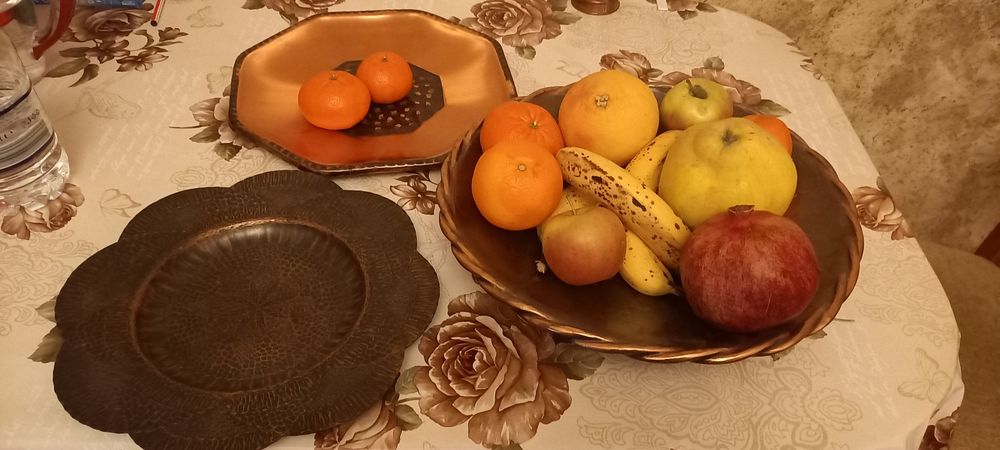 Синия Поднос меден  за плодове