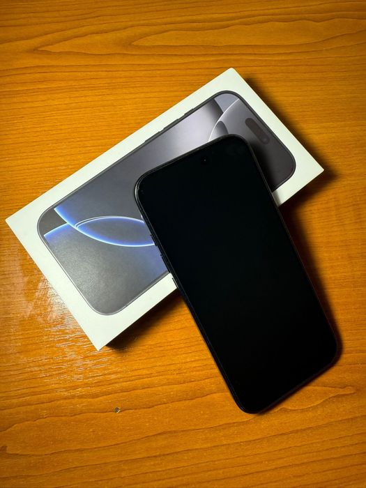 Iphone 16 Pro - 98% sanatate baterie