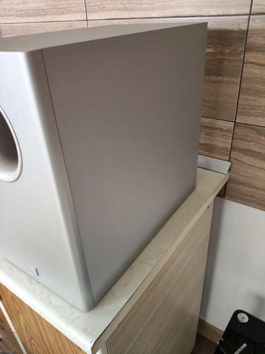 Canton CD 1 SC, subwoofer activ perfect funcțional, bas foarte bun!