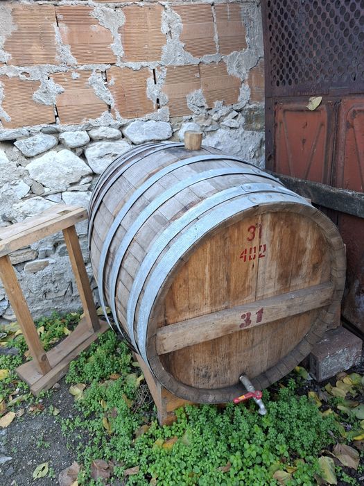 Бъчва за ракия и вино