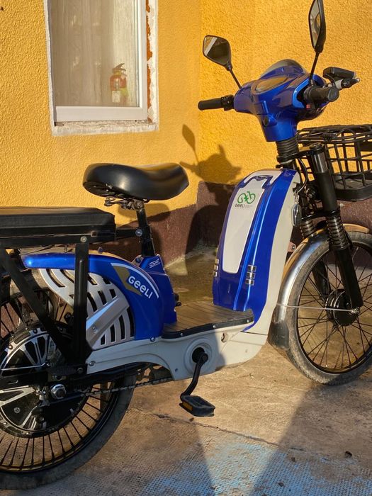 Bicicletă Electrică GEELI