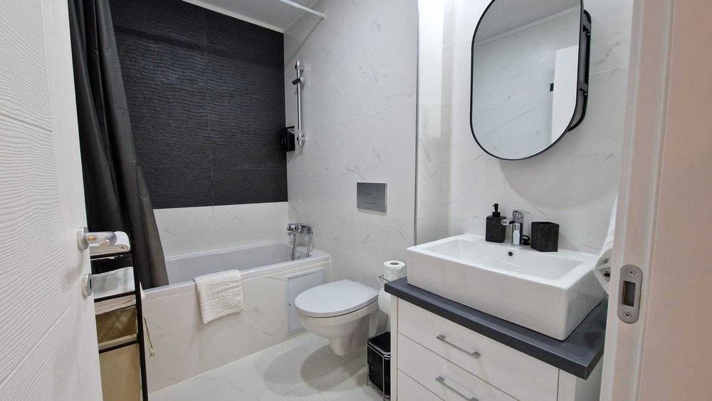 2 Camere Regim Hotelier Cosmopolis