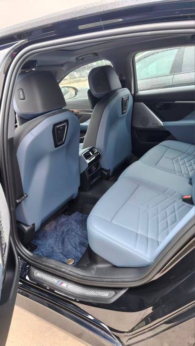 BMW i5  35l dop opciya