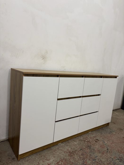 Комод большой.  шкаф суппер скидка