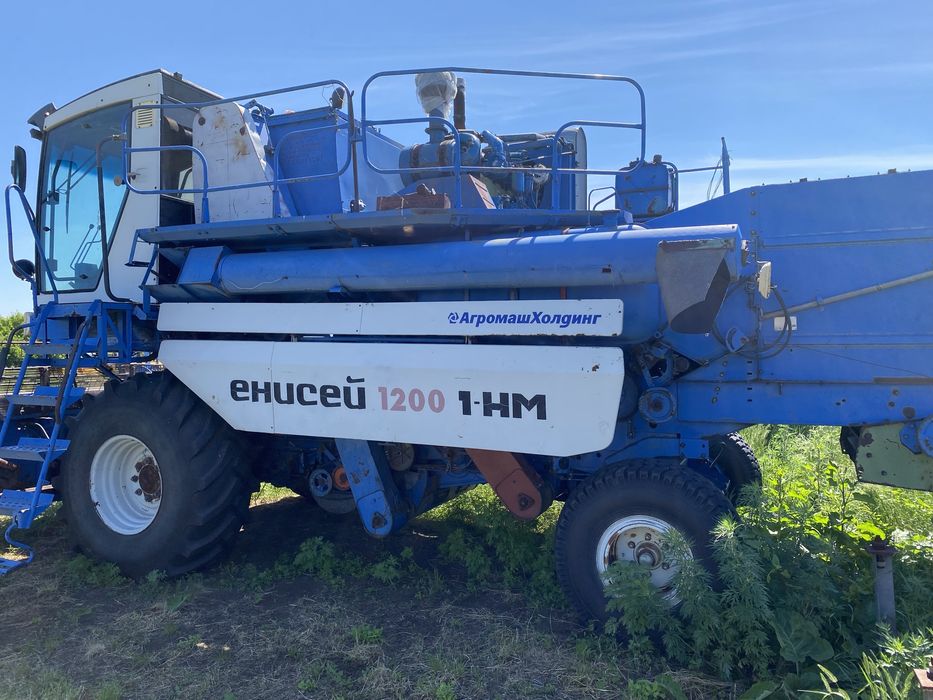 Продам комбайн Енисей