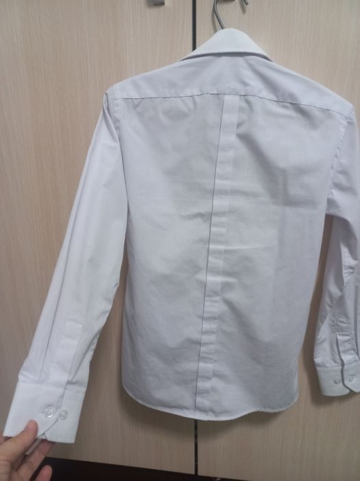Белые рубашки для школы