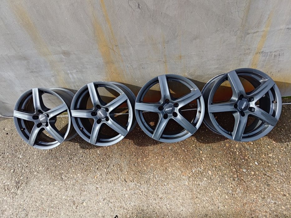 Джанти 17 5х112 ет28 ж7,5 Ц.отв.66,6мм.  Ауди А3, А4 А5 А6  Мерцедес