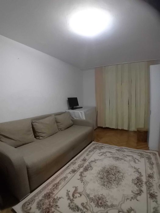 Apartament 2 camere decomandate, zona Palas Mall, strada Sfântul Lazăr, persoană fizică