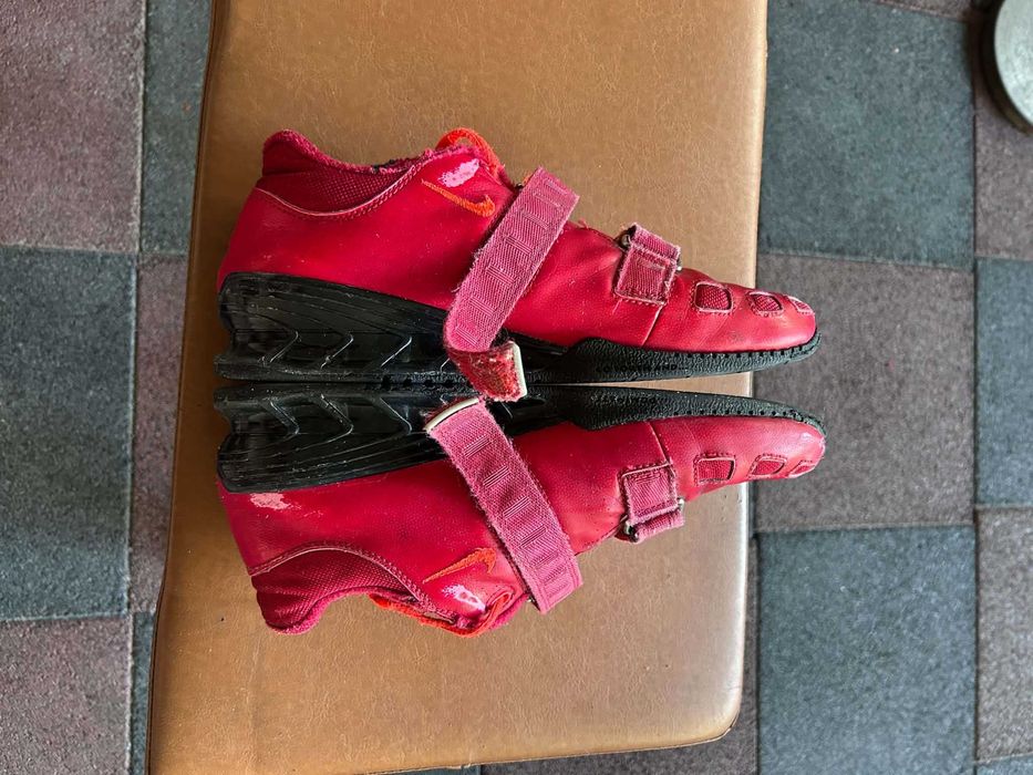 Щангети Nike Romaleos 2 red