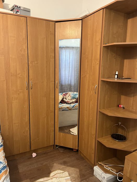 Продам шкафы для комнат и прихожей