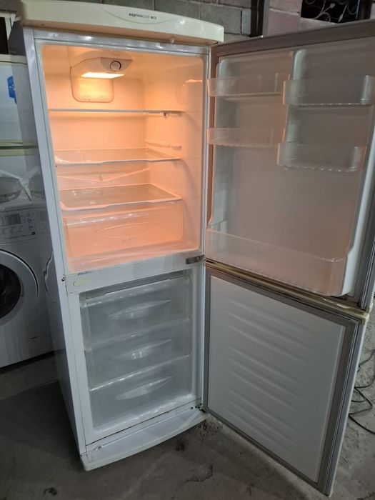 Холодильник LG срочно
