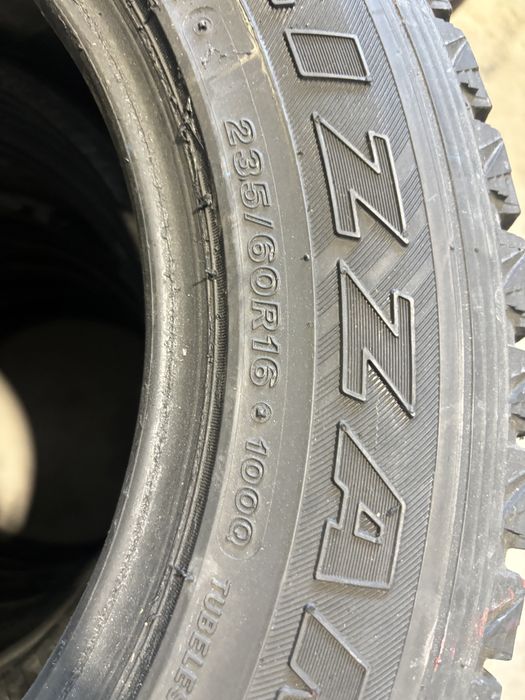 235 60 16 set iarna M+S bridgestone 7mm