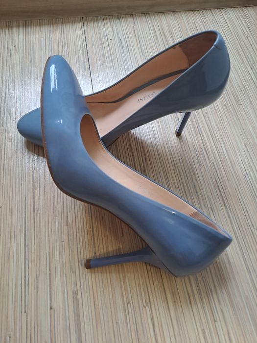 Ппродам туфли женские классика