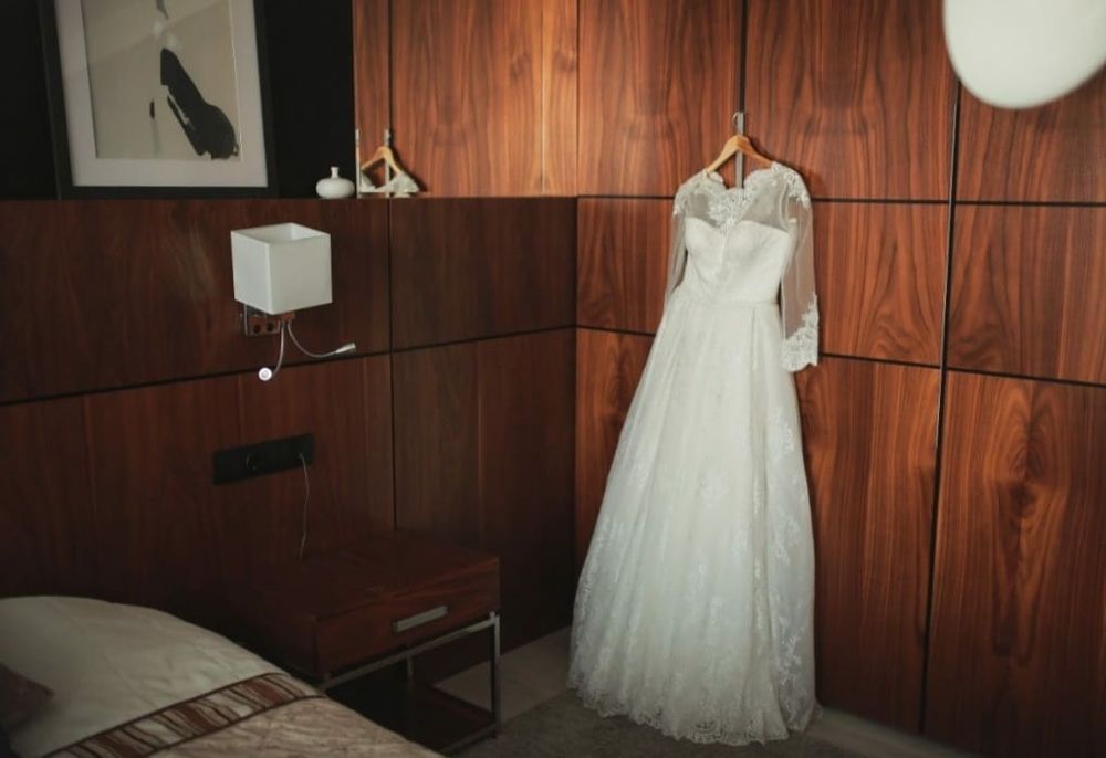 Свадебное платье