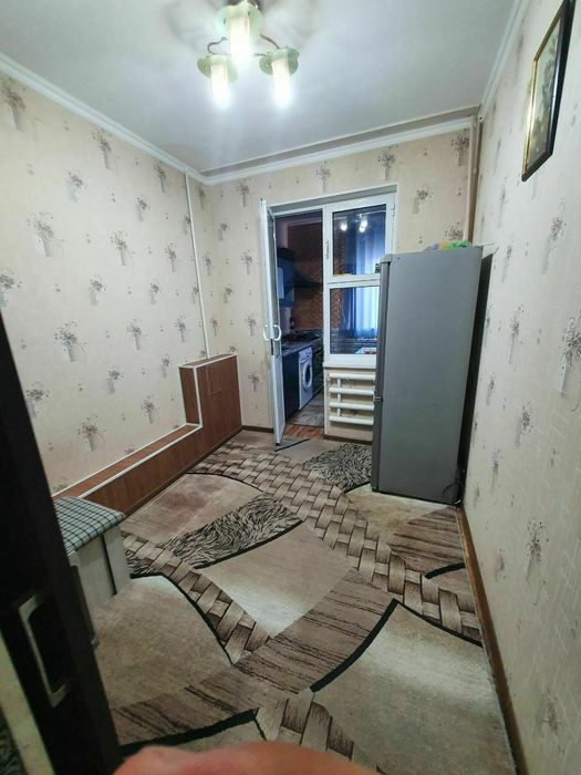 Продаётся квартира 2 комнатную на 3 этаже