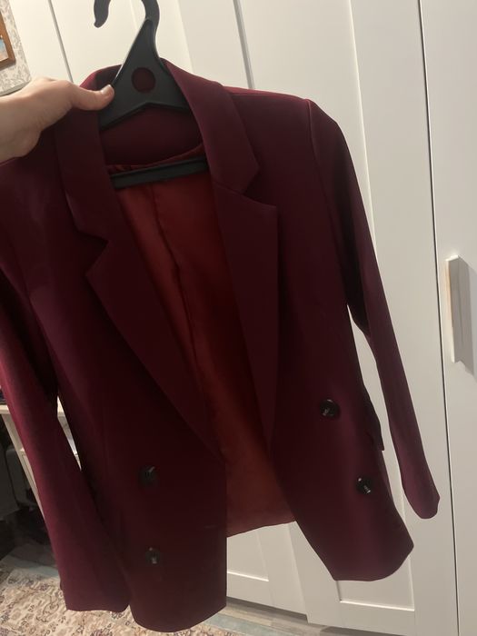 Пиджак бордо с подкладом
