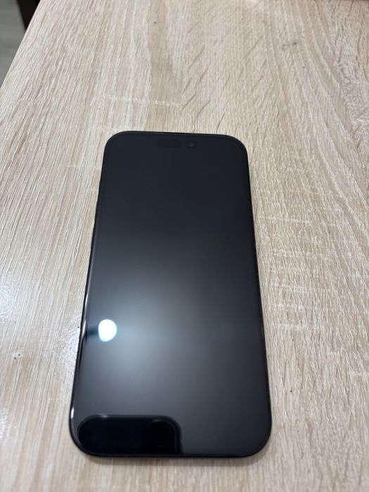 iPhone 16, 128GB, отличное состояние